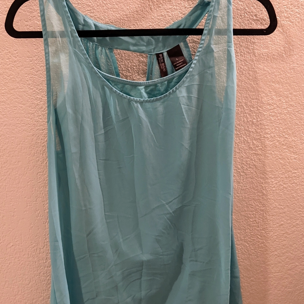 Bisou Bisou light turquoise top